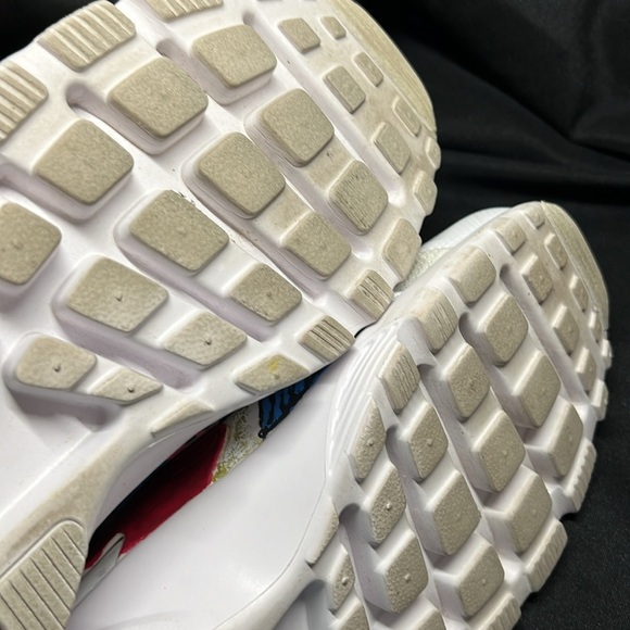 Nike Air Huarache size 13 - Picture 12 of 16